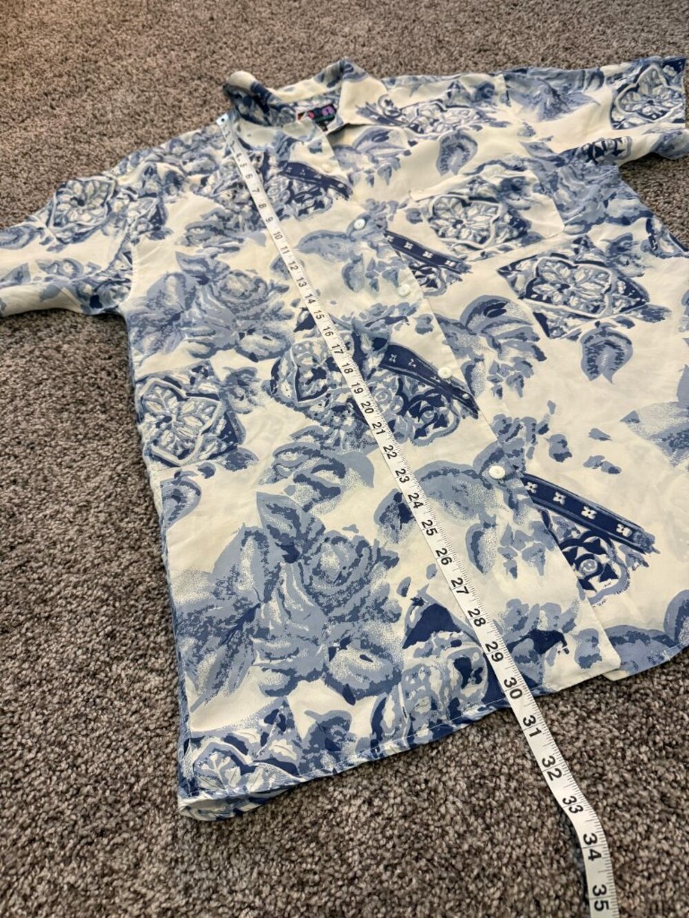 Vintage MODA Beda Kota 100% Silk Hawaiian Shirt – Blue & White Floral Tile – M - Picture 4 of 9